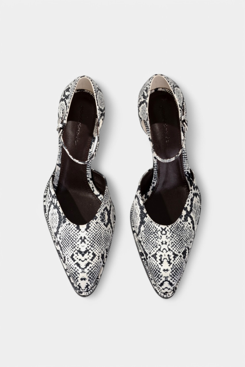 Чорно-білі туфлі Liza з принтом Р2244804005 Т0419 Kachorovska