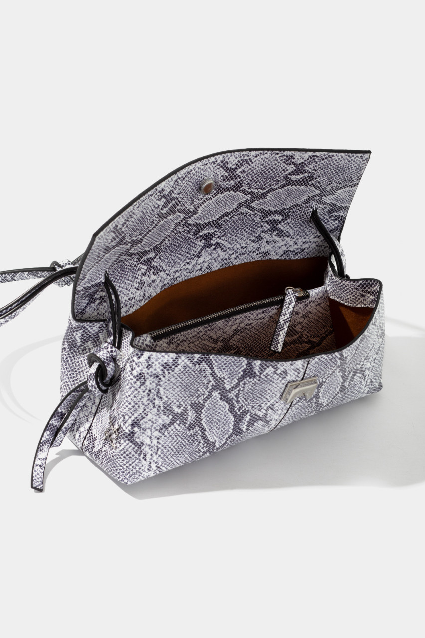 Черно-белая сумка Rebecca Baguette с принтом L9915 Kachorovska (принт, серебряная фурнитура)