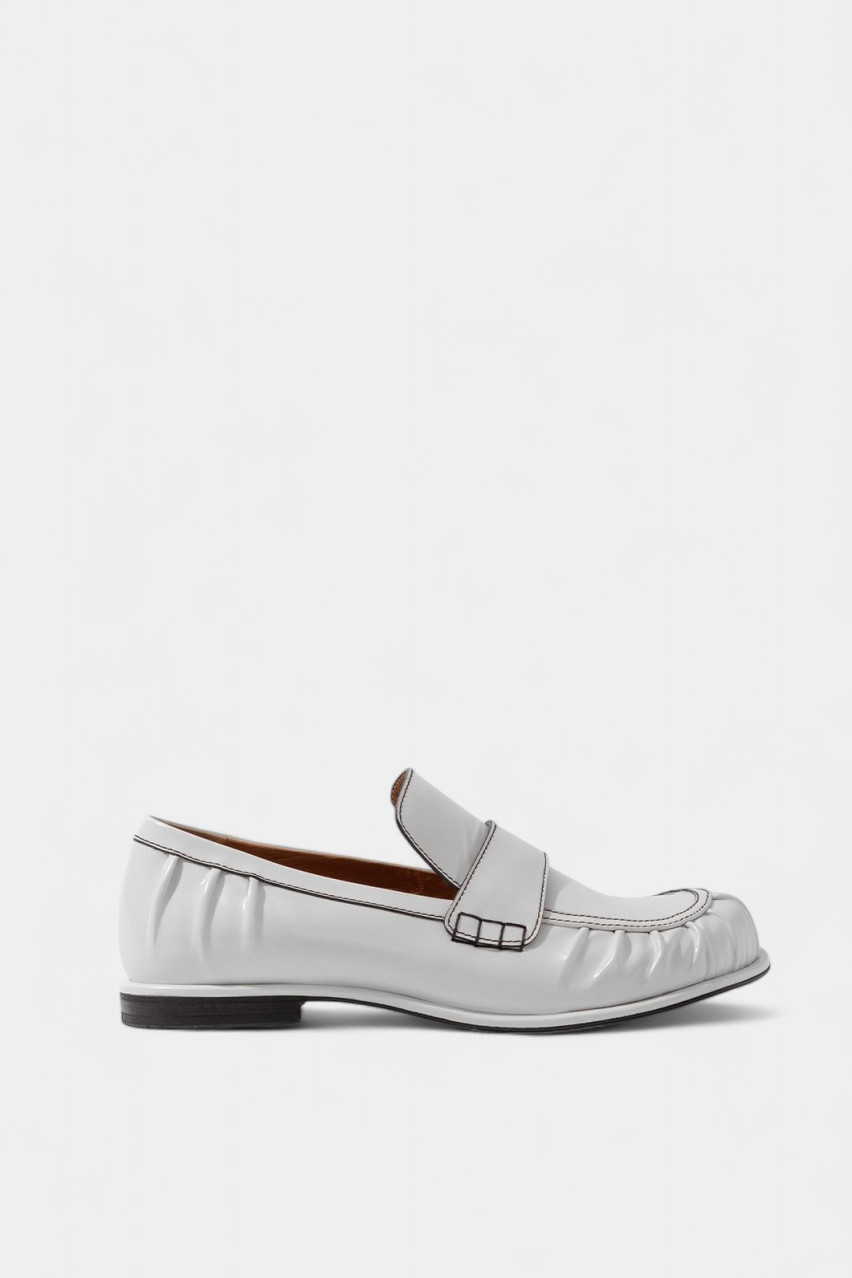 Білі лофери Seleste Kachorovska