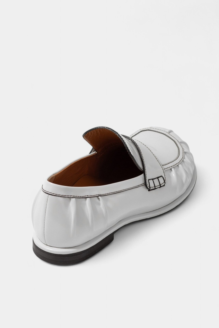 Білі лофери Seleste Kachorovska