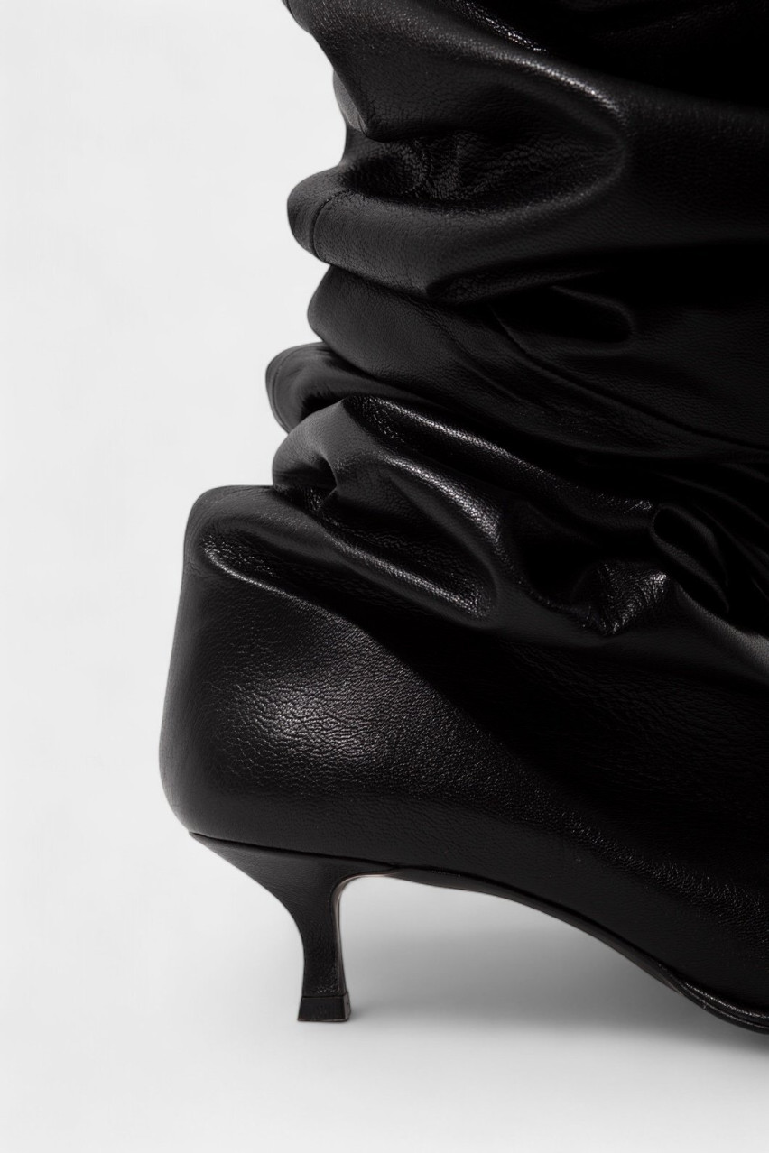 Чорні ботфорти Alia BH8324002 Kachorovska