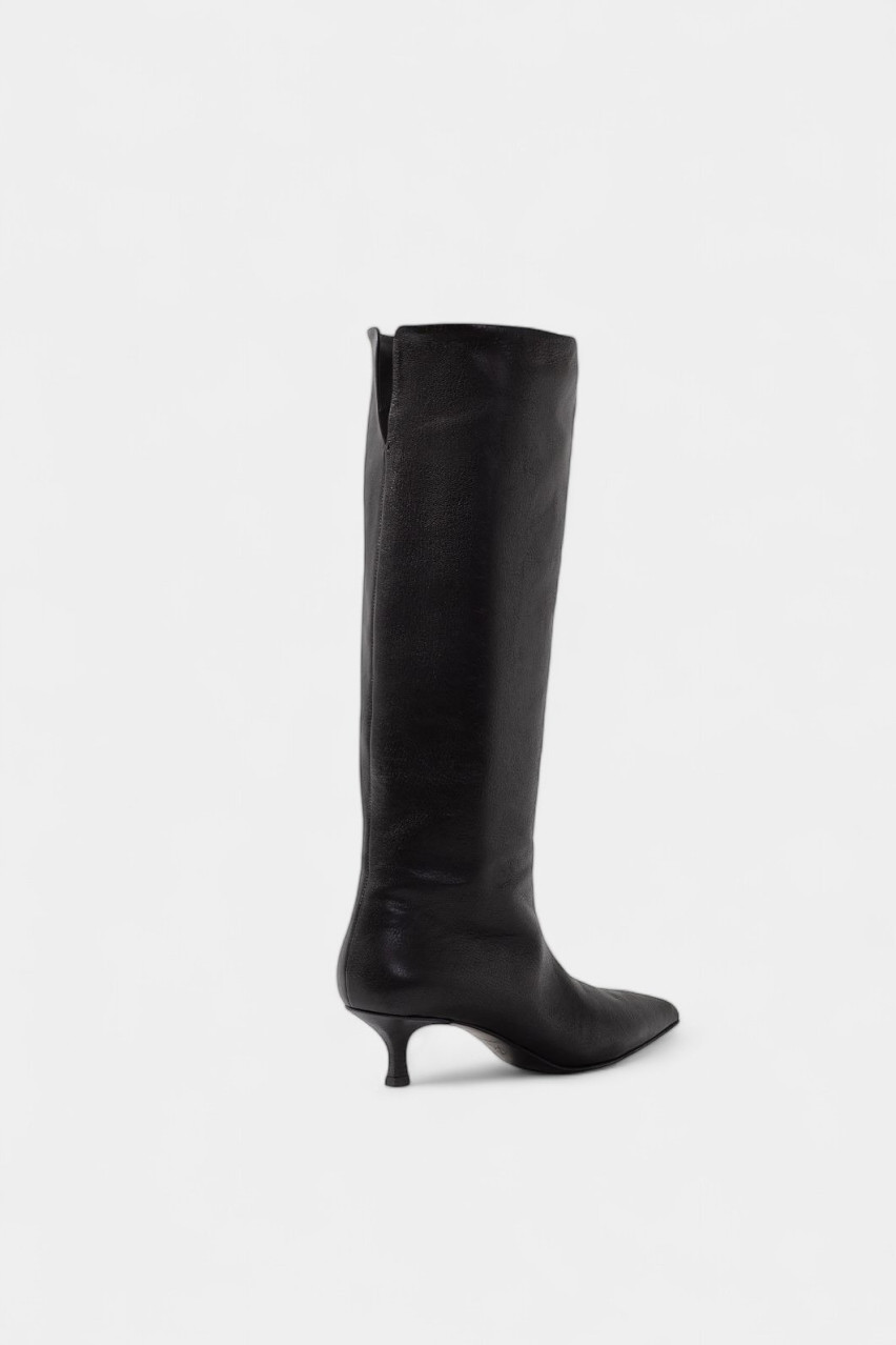 Черные сапоги Connie B8324005 Kachorovska