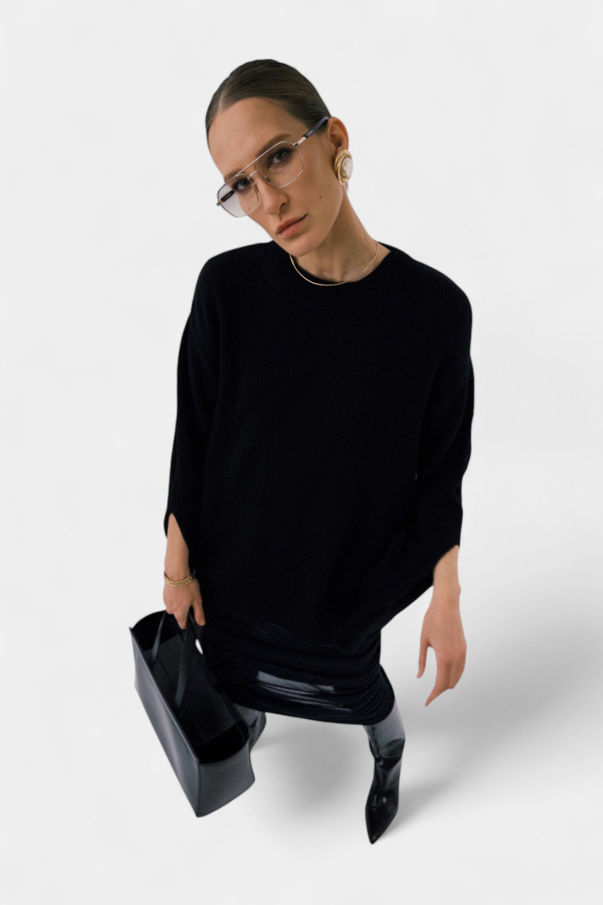 Черный свитер SAW242505 KATERINA KVIT