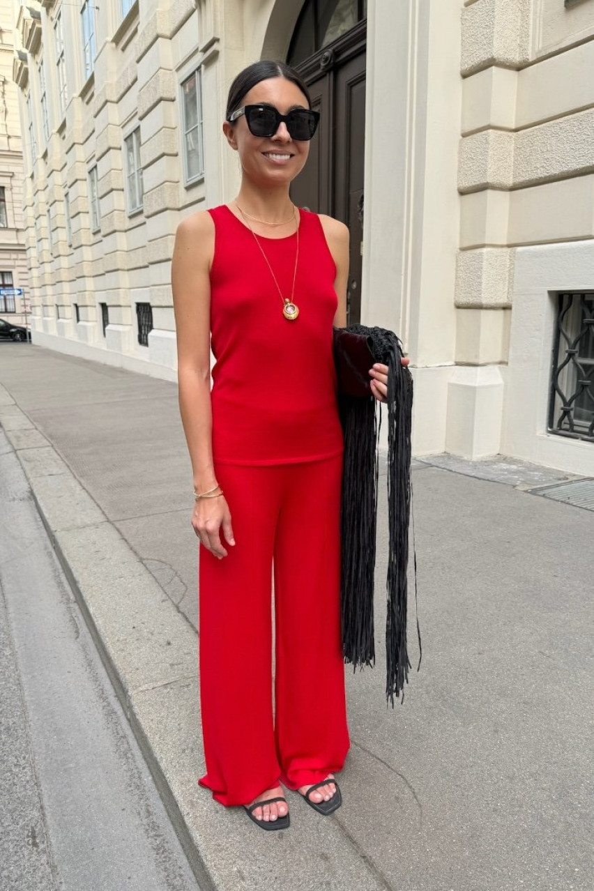 Красные брюки трикотажные BSS250012 KATERINA KVIT