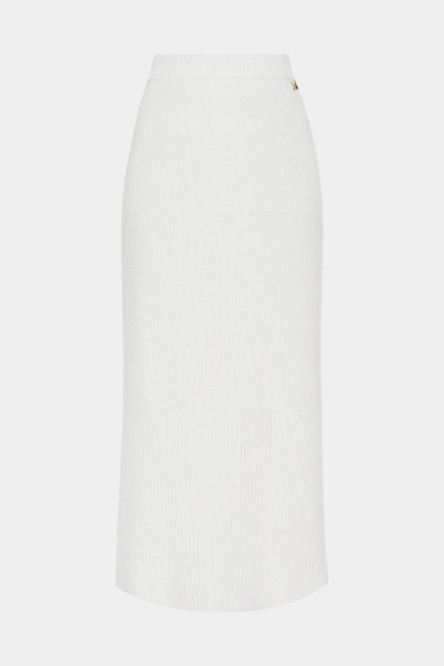 Біла вʼязана спідниця