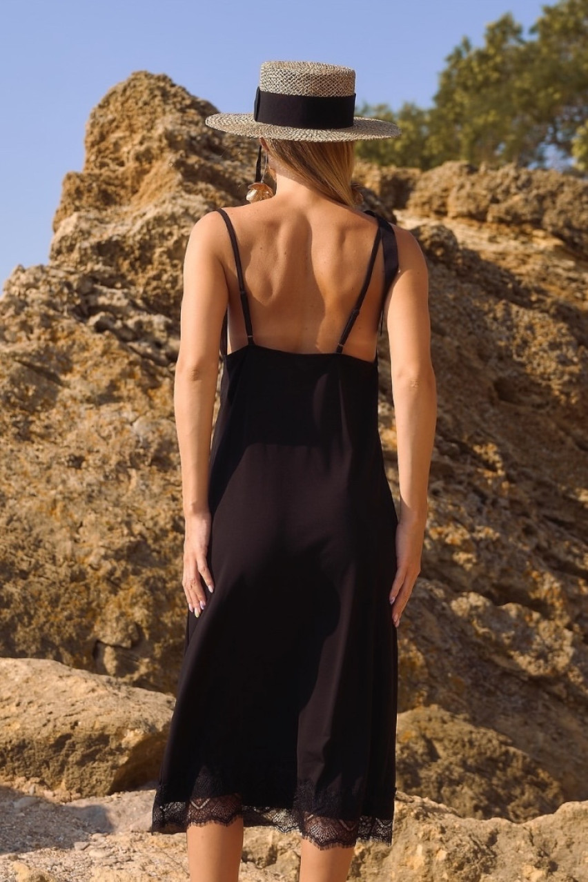 Черное платье Amber с кружевом LALOCA