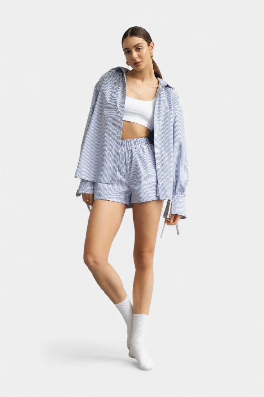 Блакитний костюм у піжамному стилі з сорочкою та шортами LILCORNER