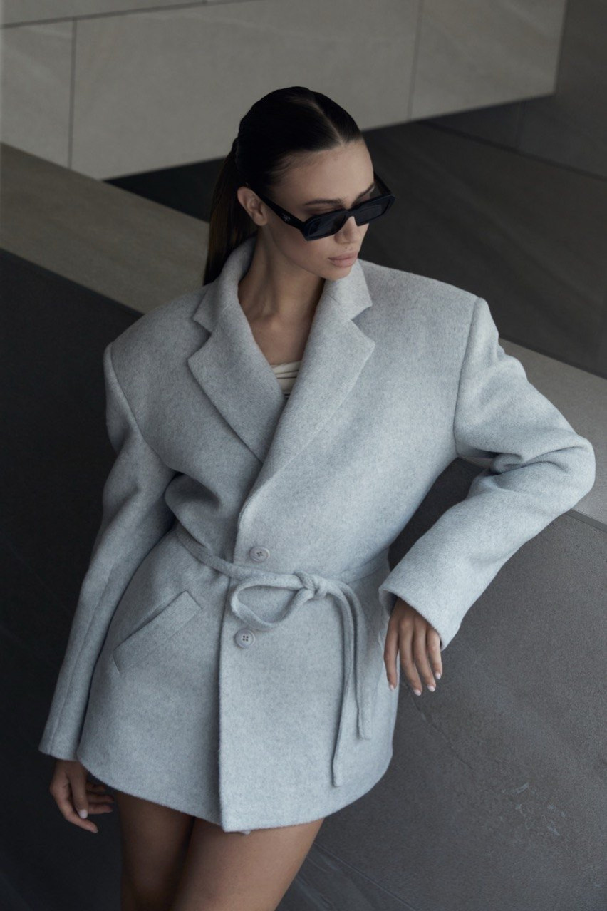 Сіре пальто Cropped LUKAVA