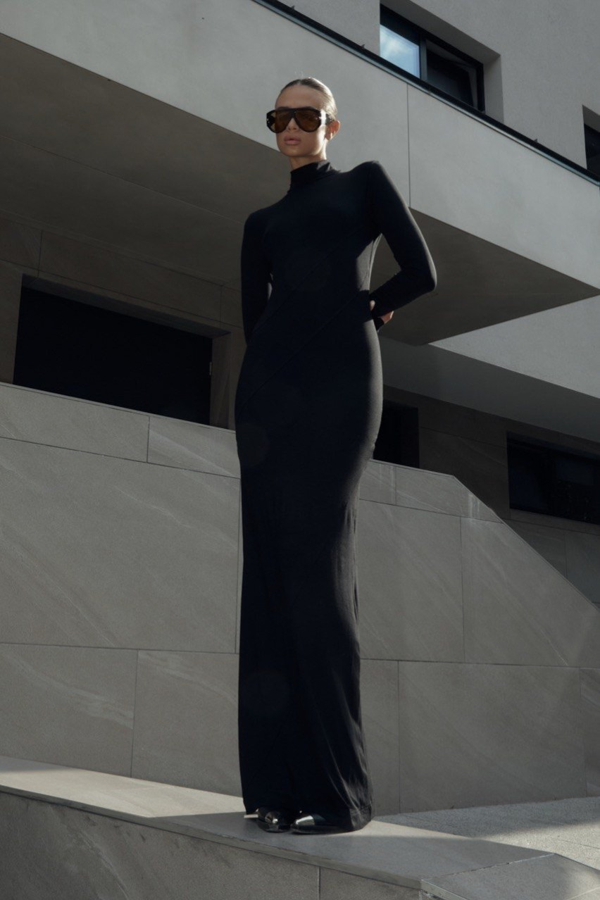 Черное платье Ora LUKAVA