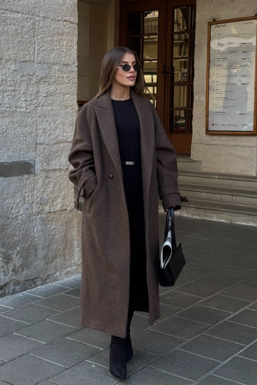 Шоколадное двубортное пальто LUKAVA