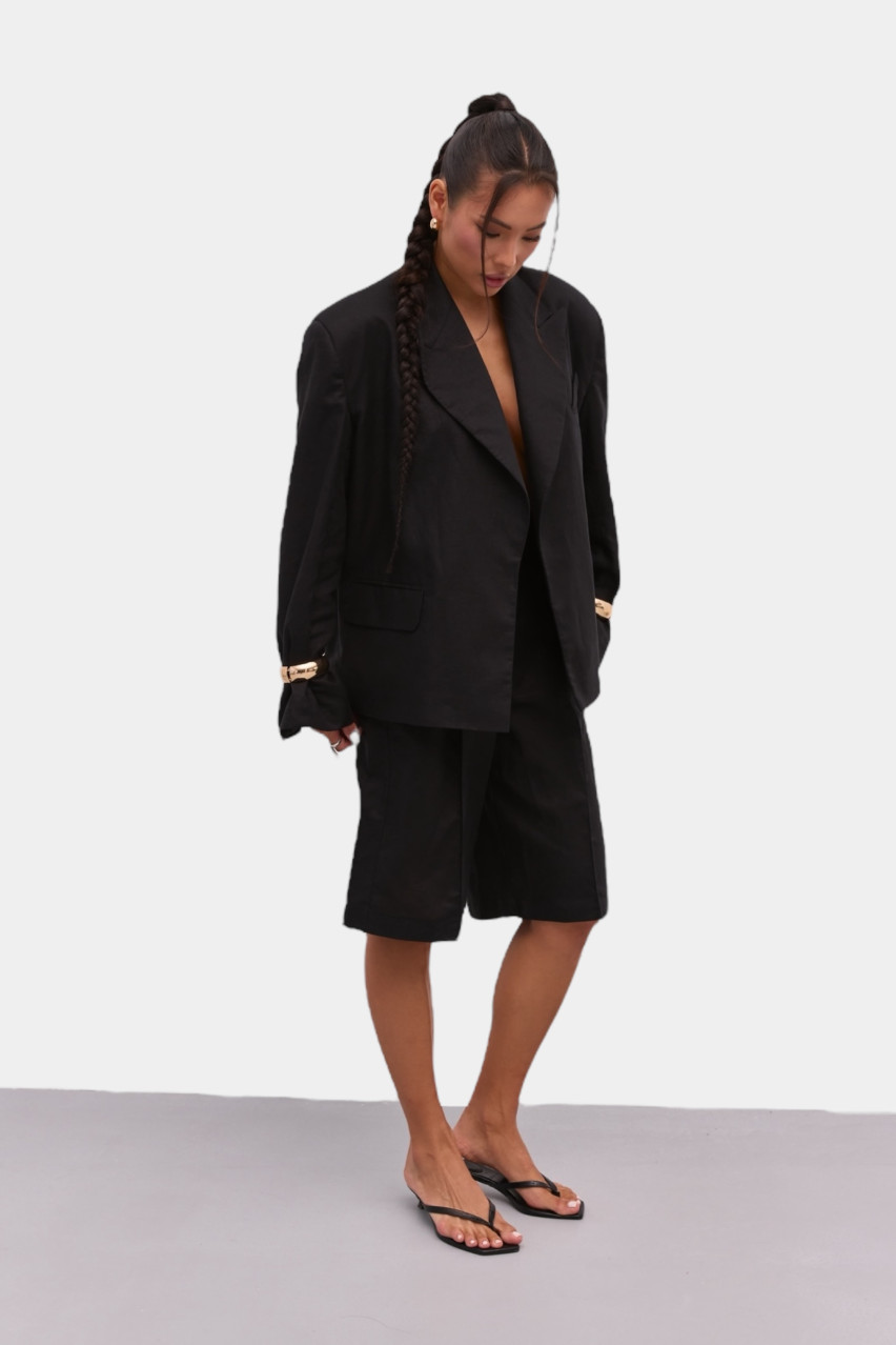 Черный льняной пиджак LUKAVA