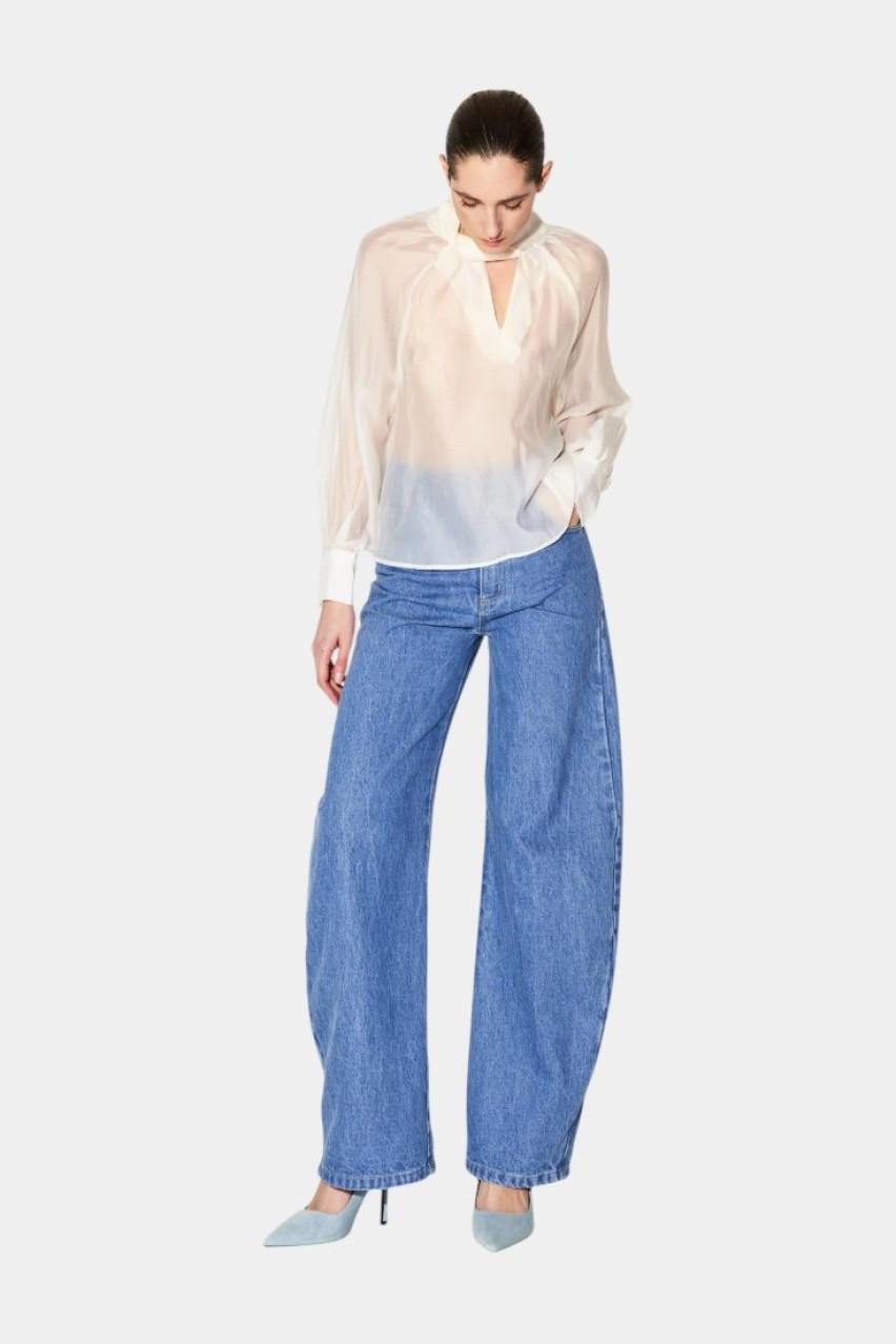 Молочная блуза с V-образным вырезом LC240495 LUMINA