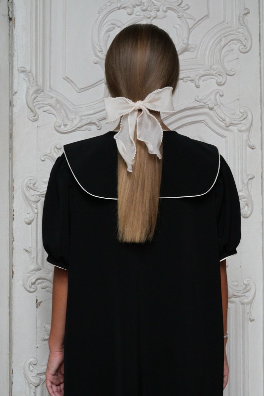 Черное максиплатье с поясом LIBERTY