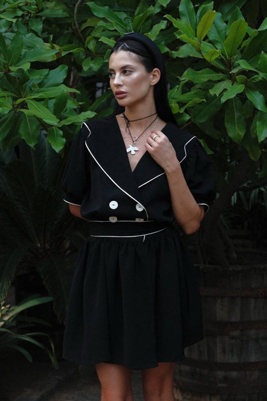 Черное миниплатье с поясом LIBERTY