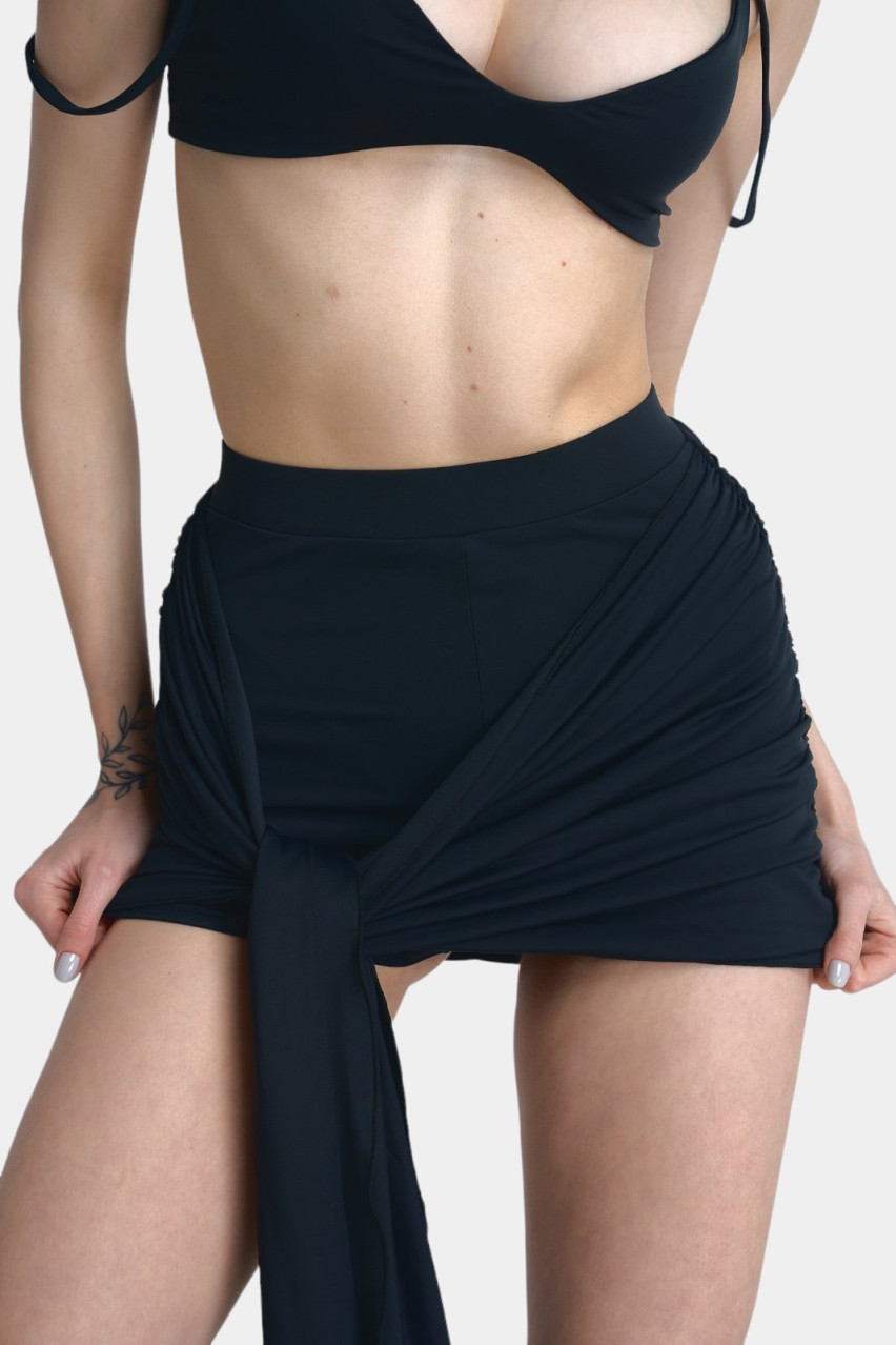 Чёрная юбка-шорты Liberty