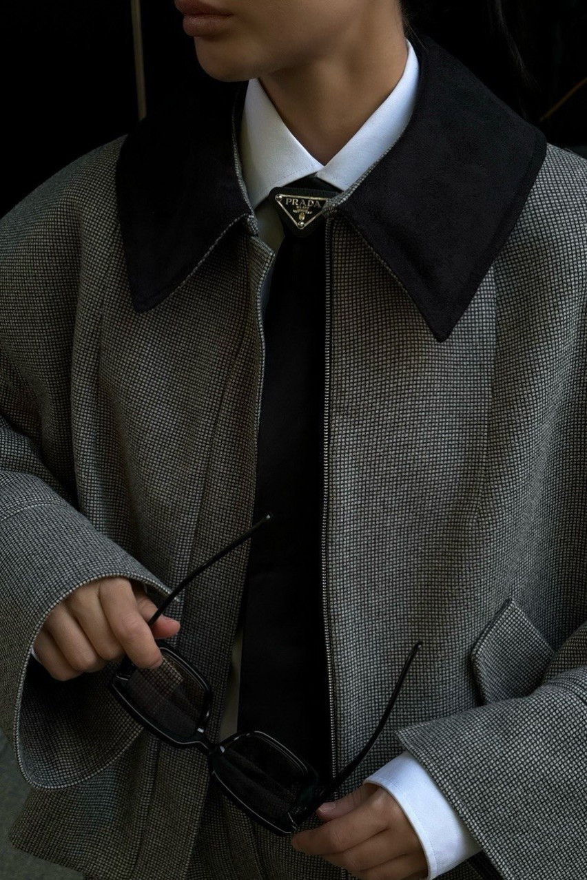 Сіра вовняна куртка LIBERTY