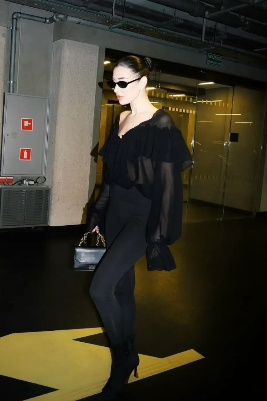 Чорна шифонова блуза в стилі бохо LIBERTY