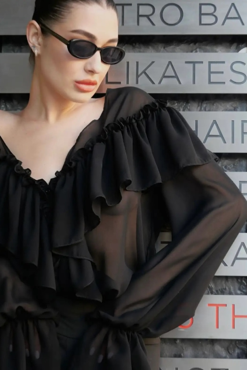 Чорна шифонова блуза в стилі бохо LIBERTY