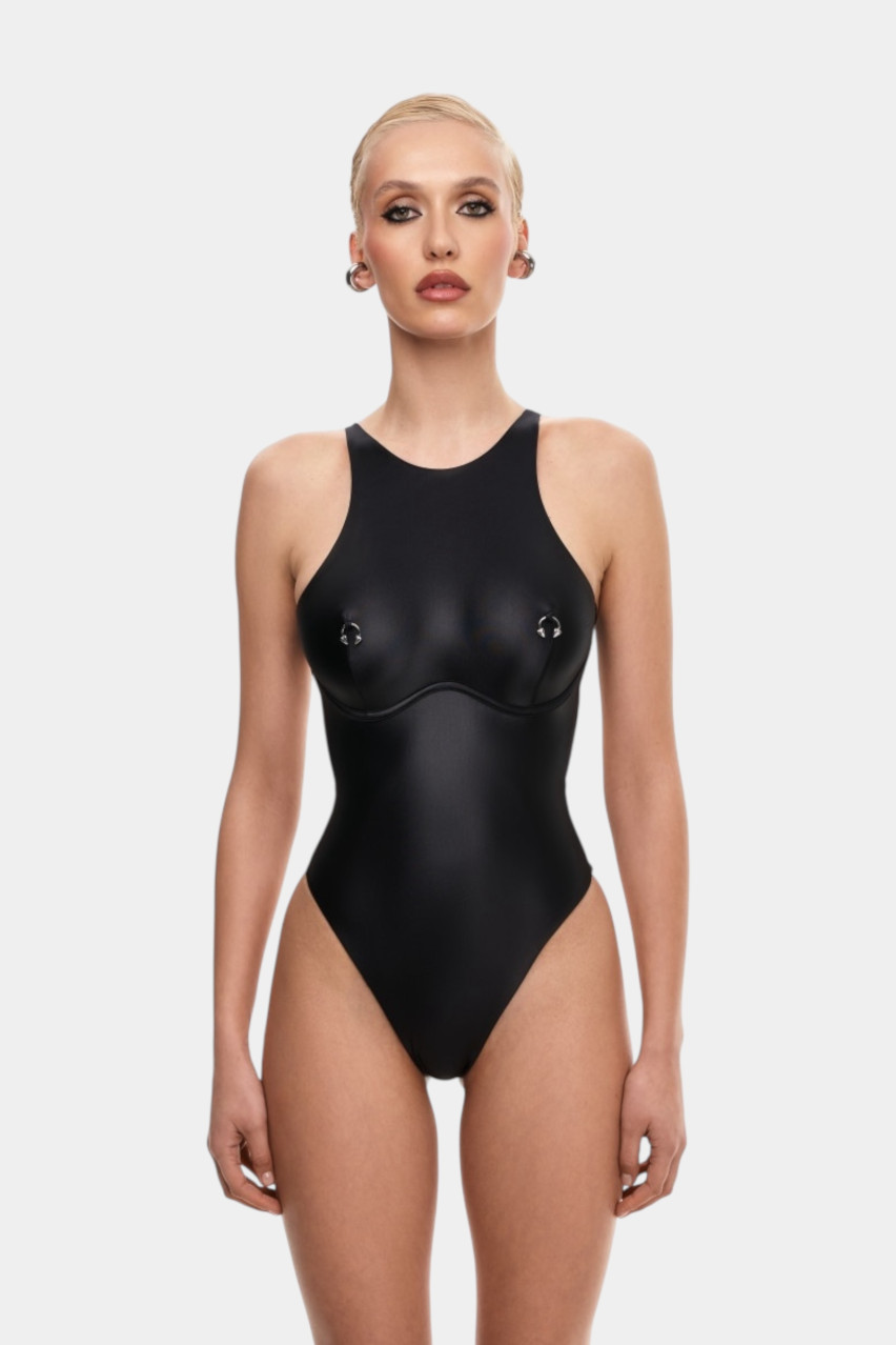 Черный сплошной купальник Pirsing Leather с серебряной фурнитурой MISSTIC