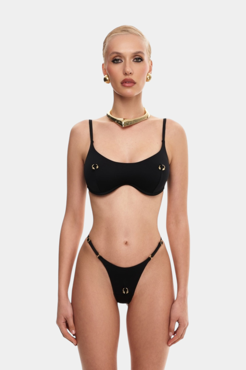 Чорний верх від купальника Pirsing із золотою фурнітурою MISSTIC