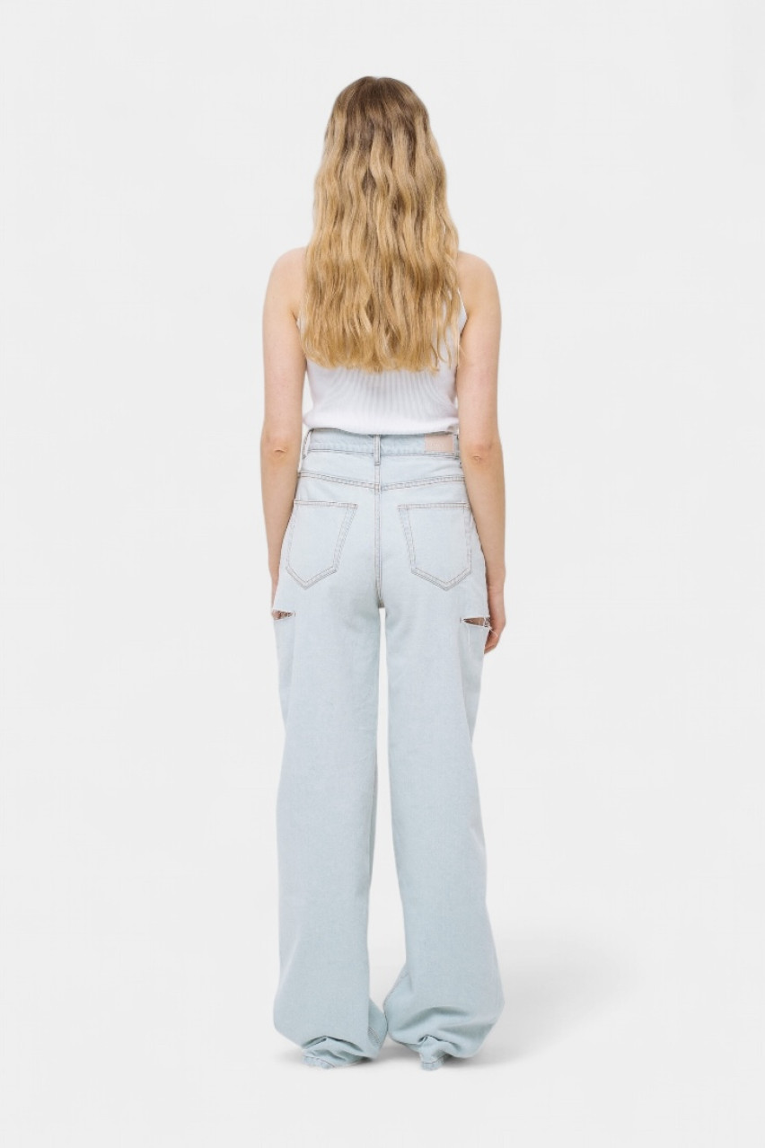 Светло-голубые джинсы с разрезами на бедрах sp25-jnswr-lblue MATCH DENIM