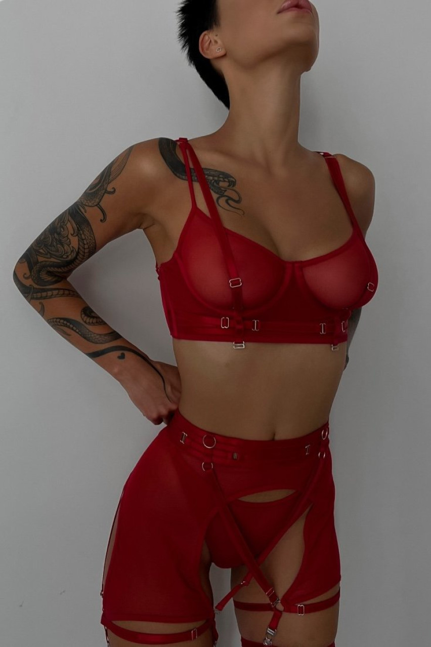 Красные стринги Provocation Ferrari Naked Extravaganza