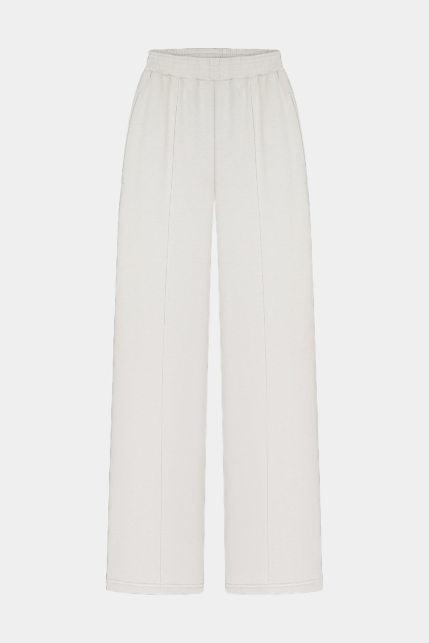 Молочные спортивные штаны Nineteen