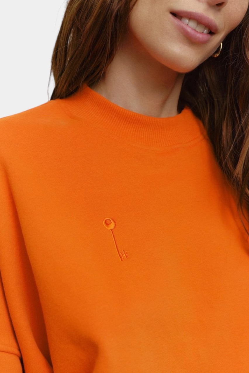 Оранжевый свитшот NINETEEN