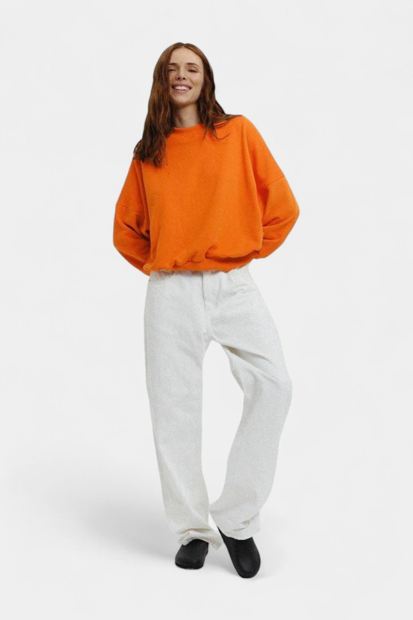 Оранжевый свитшот NINETEEN