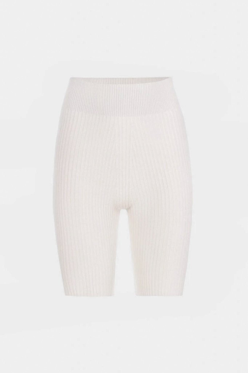 Молочні шорти O.TAJE