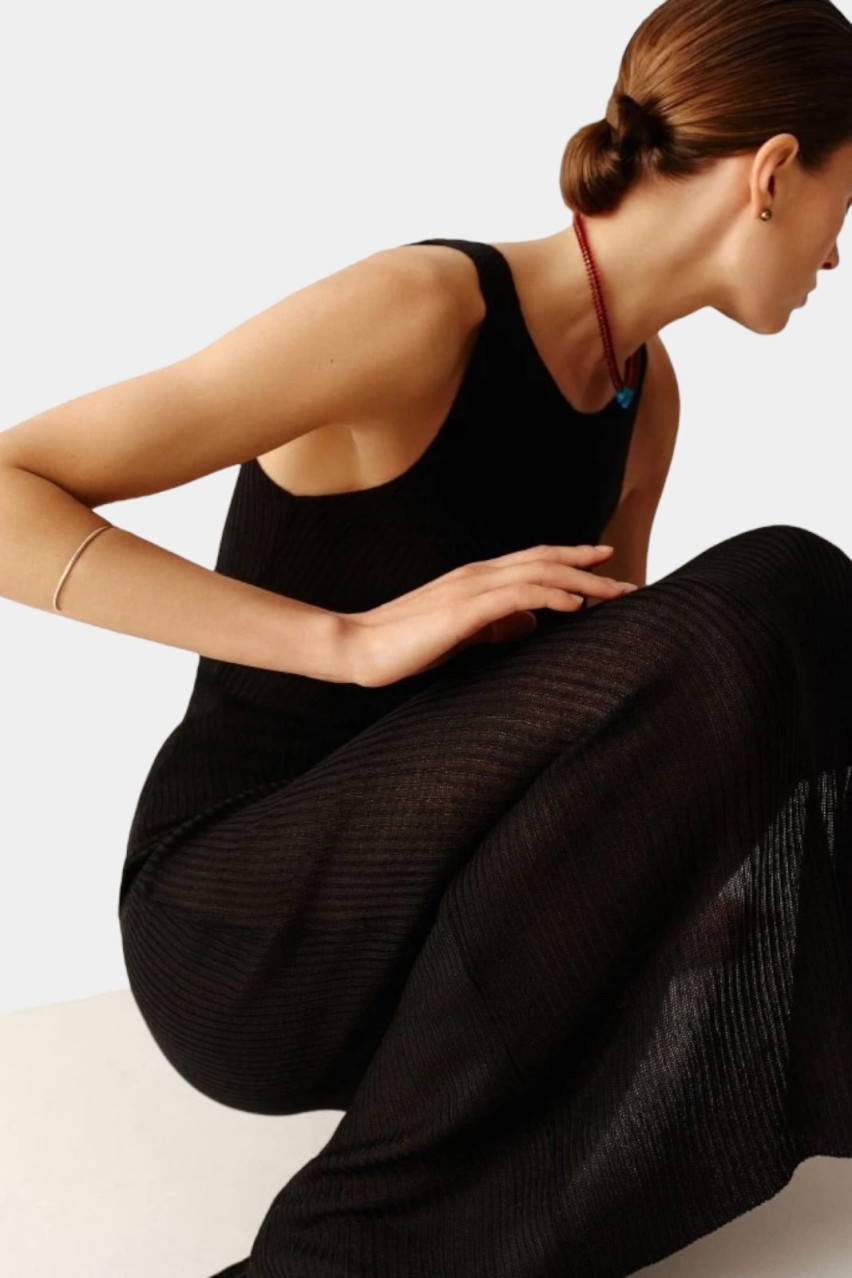 Чёрное платье Brina