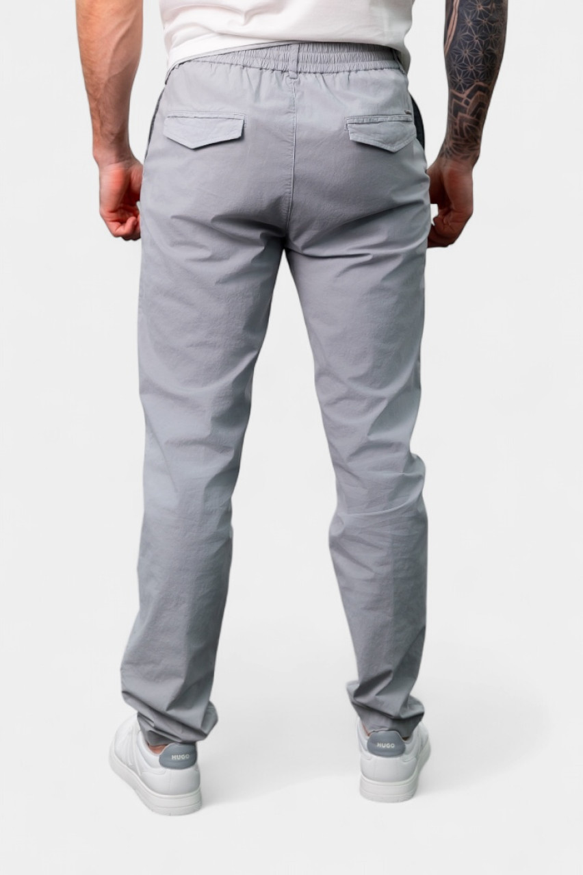 Серые брюки-джогеры из эластичного хлопка R54574T3-00800-075 Peserico