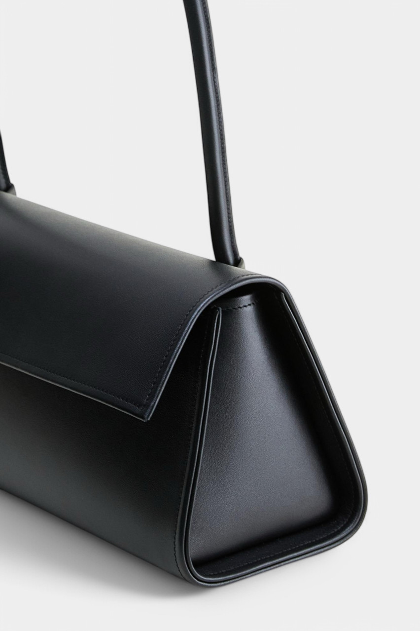 Чорна сумка Untitled UTD-01 Poelle (золота фурнітура)