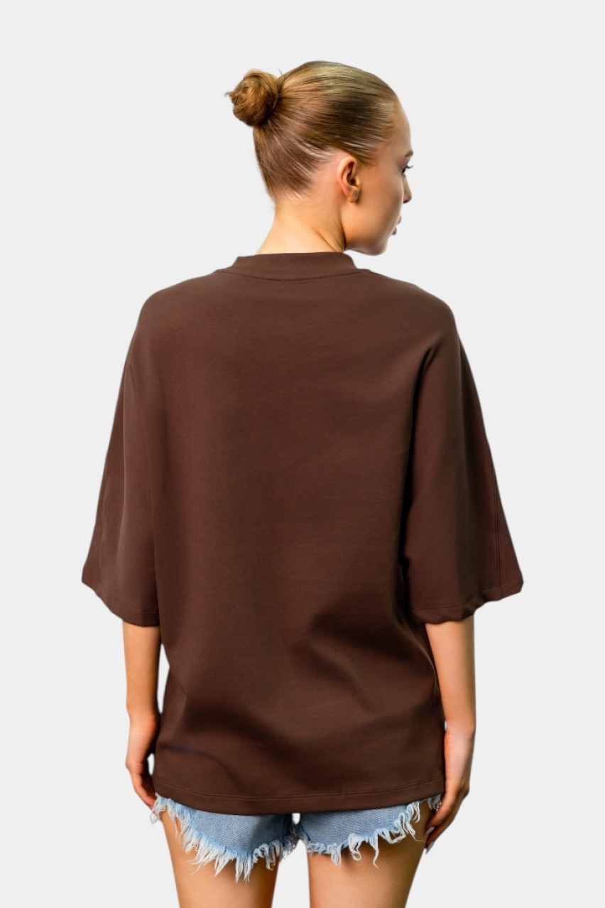 Коричневый оверсайз футболка с декоративным швом LC240539 LUMINA