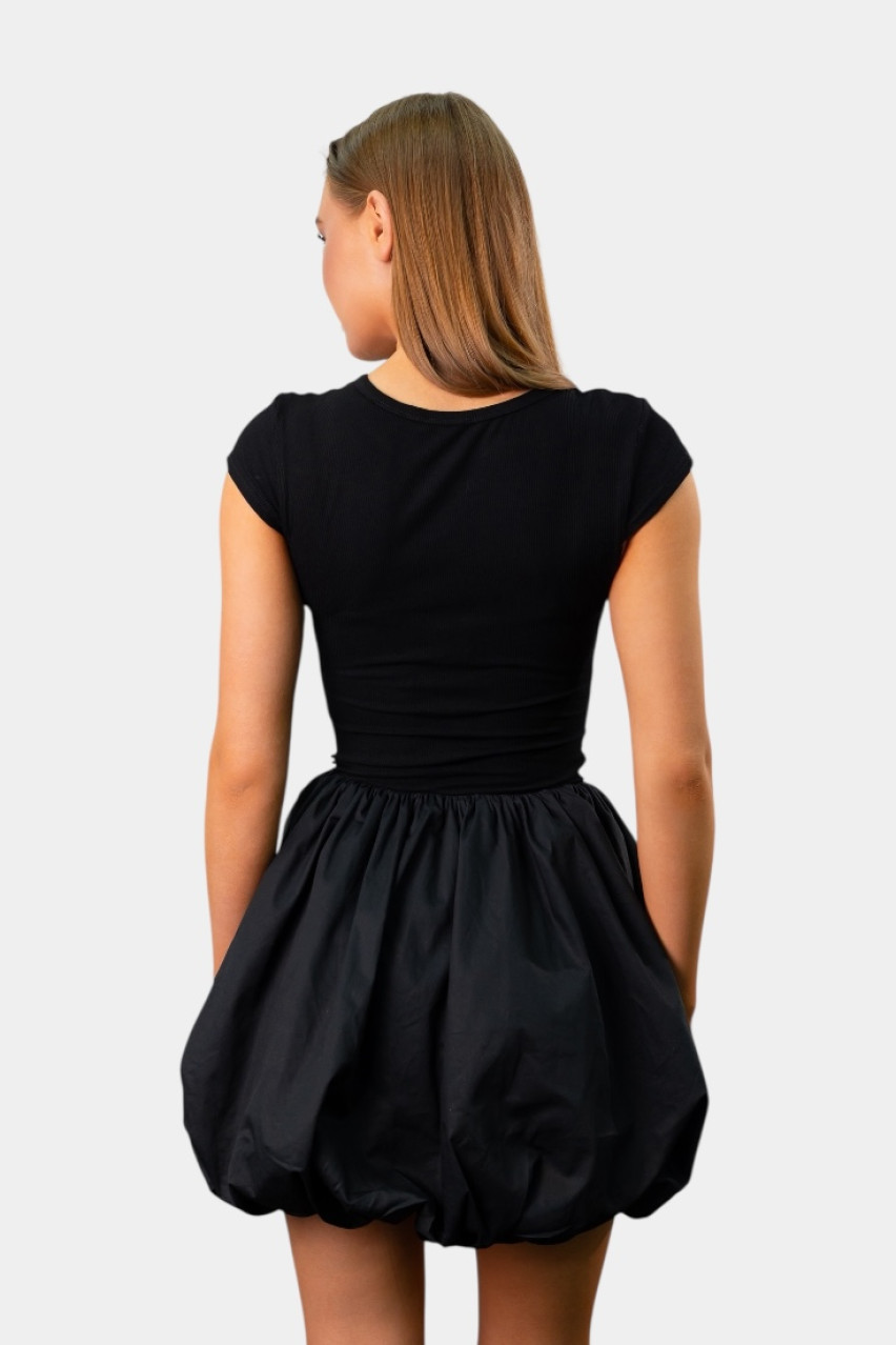 Черное платье с объемным низом 15213 Manosque