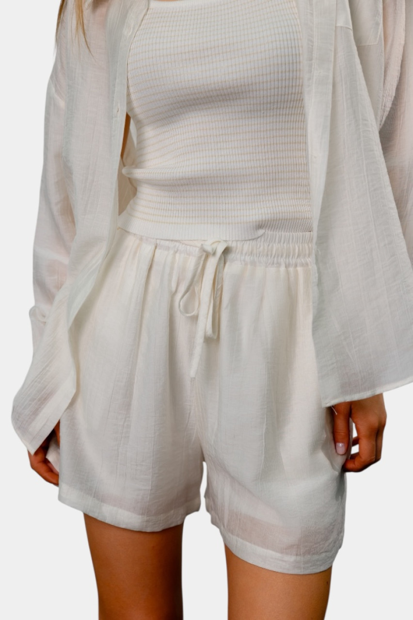 Молочный костюм-тройка с майкой, рубашкой и шортами 50091 Manosque