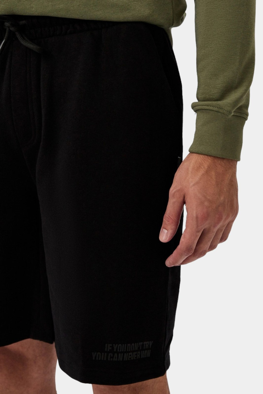 Чорні шорти Rowe Richmond X