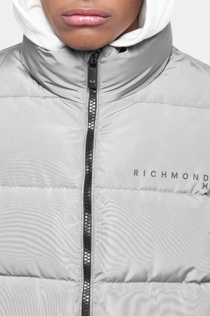 Серый пуховик Wury UMA24192PI Richmond X