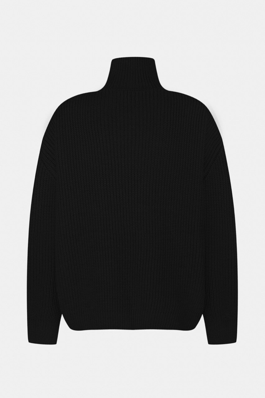 Чёрный свитер SMR23-04