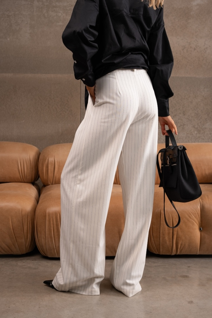 Молочные брюки в полоску VLADOVA