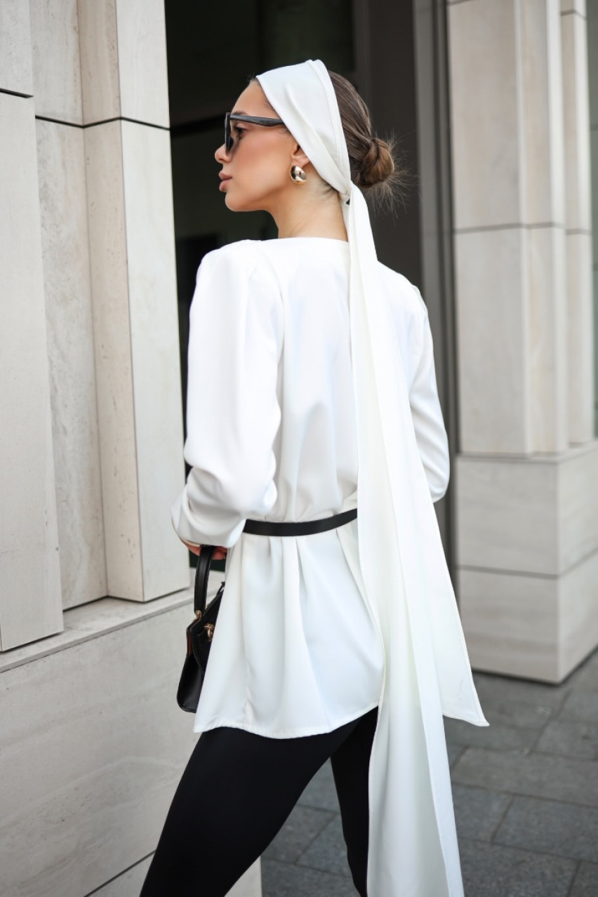 Молочна сатинова блуза з поясом VLADOVA