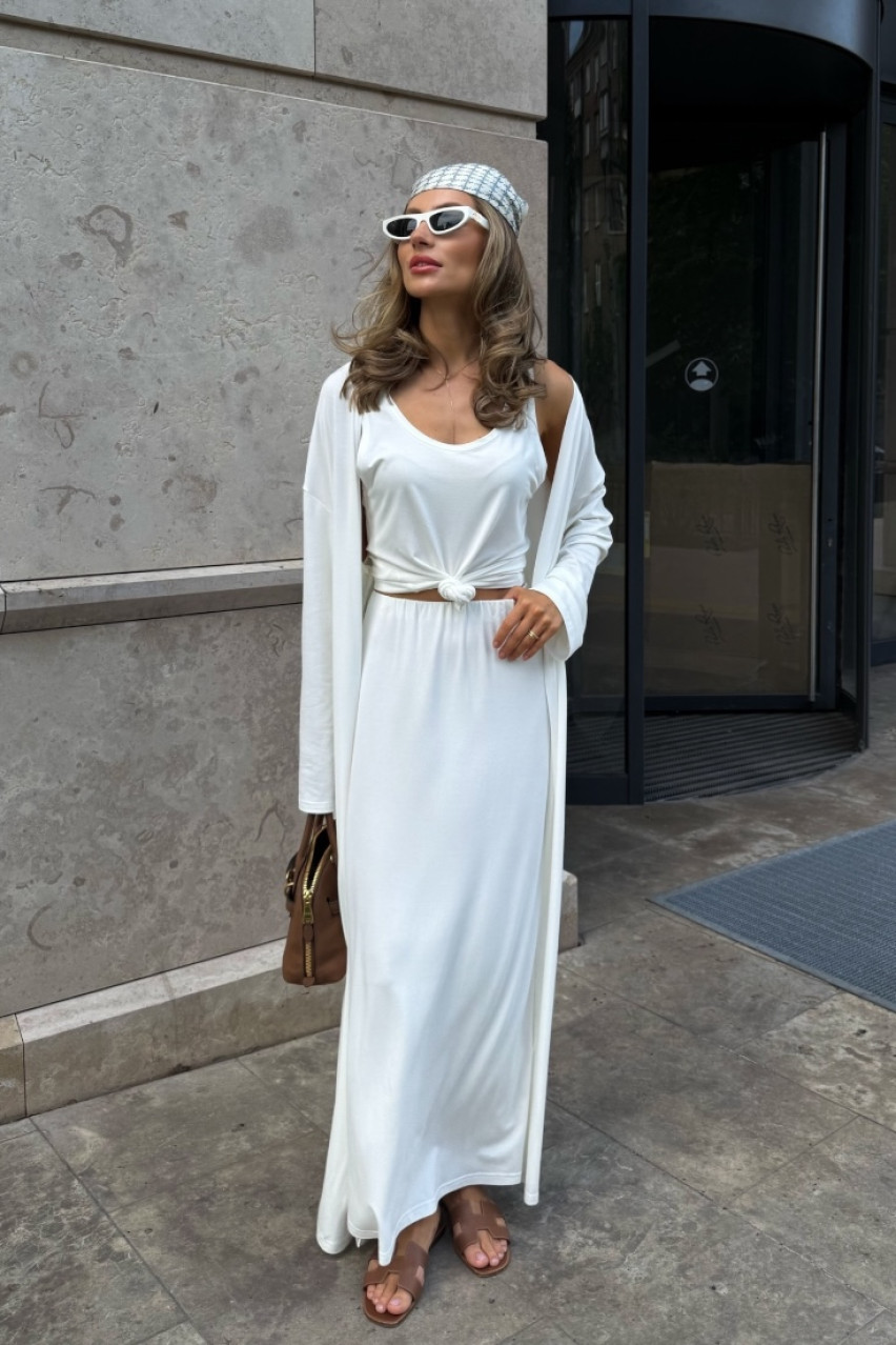 Молочная вискозная майка VLADOVA