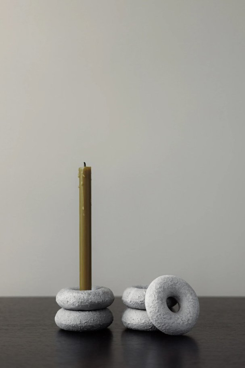 Сірий сет із пʼяти підсвічників Kouloúri clay kyiv