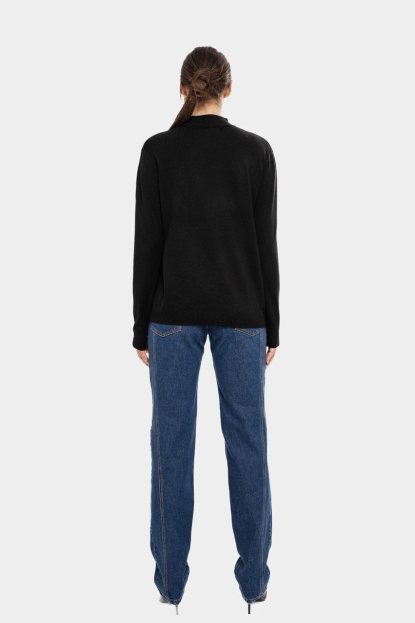 Чёрный гольф